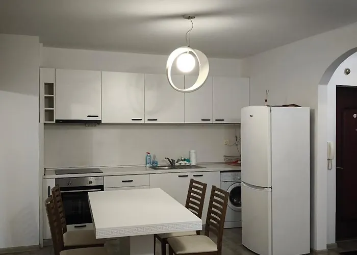 Two-bedroom Lauta Park 6 Apartamento